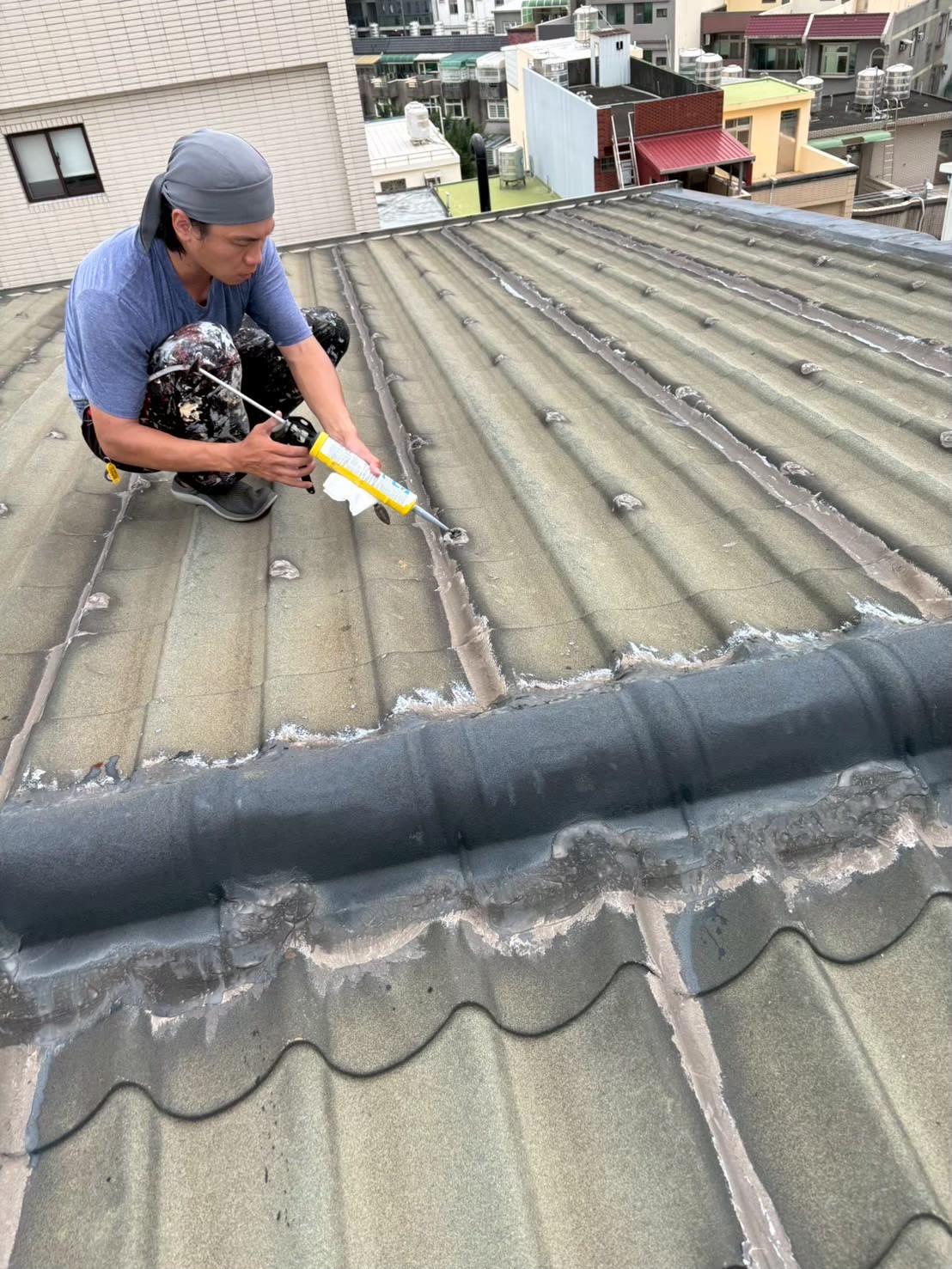 新竹市東區屋頂抓漏工程